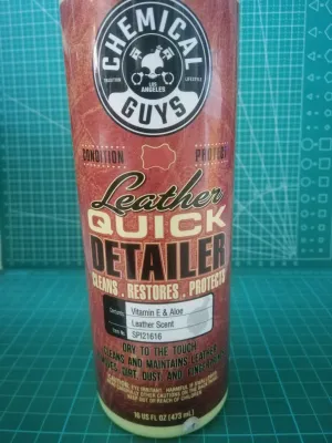 Chemical Guys SPI21616 Leather Quick Detailer Care Spray - Matte Finish - 16oz