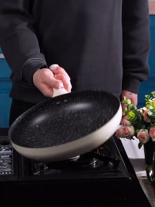 Velosan Non-Stick Frying Pan: A Durable & Easy-to-Clean Home-use Pan