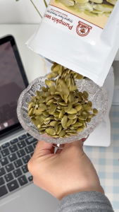 Mr.Squirrel Roasted Pumpkin Seed (Salt/Unsalted) | Pumpkin Seeds 470g/100g