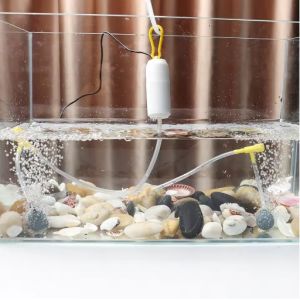 HATELI USB Aquarium Oxygen Air Pump Fish Tank Silent Air Compressor Aerator Portable Mini Small Oxygenator Aquarium Accessories 5V 1W with Air Stone and Silicone Tube Energy Saving Oxygen Pump Black Color