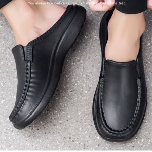 Men Chef Shoes & Casual Loafers: Waterproof & Oil-Proof Kitchen Work Slip-On Men Shoes & Large Size Non-Slip Beach Slippers