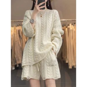 พลัสไซส์ ผู้หญิง เสื้อผ้าถัก เสื้อสเวตเตอร์ Lazy Loose หนาขึ้น เสื้อมีขากว้าง กางเกงขาสั้น ชุด ฤดูใบไม้ร่วง ฤดูหนาว แฟชั่น ลำลอง ชุด