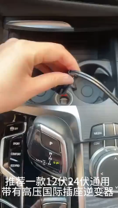 Car Charger อินเวอร์เตอร์รถแปลงปลั๊ก 12 V/24 V ถึง 220V Fast พอร์ตชาร์จแบบพกพาเครื่องชาร์จรถยนต์อินเวอร์เตอร์ 4 USB