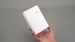 เครื่องพิมพ์ฉลากอัจฉริยะ NIIMBOT B18 ระบบการเชื่อมต่อ Bluetooth รองรับ Android และ iOS พิมพ์ฉลากบาร์โค้ด สะดวกและรวดเร็ว เหมาะสำหรับใช้ในบ้าน สำนักงาน และพิมพ์ฉลากสินค้า