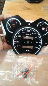 Mặt vẽ Mickey AE SH lên đời cao