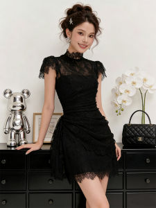 Black Lace-Embroidered Sleeveless Cheongsam Style Slim Dress