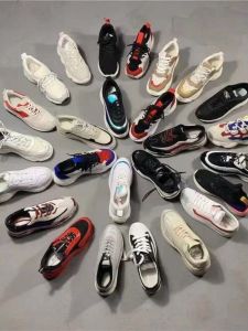 รองเท้าลำลองสำหรับผู้หญิง รองเท้ากีฬาแบบสวมสบาย รองเท้าเดินแบบสวมสบาย รองเท้าทรงหัวมน รองเท้าส้นกลาง รองเท้าแบบสวมสบาย