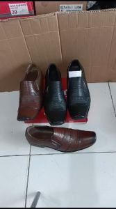 Sepatu kulit Kickers Casual Formal Santai Kantor Kuliah Kerja Dinas Pantofel Vantopel PDH PDL pantopel 2203