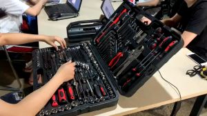 Bộ dụng cụ sửa chữa ô tô KOSO đa chức năng đầy đủ chi tiết 150 pcs cao cấp