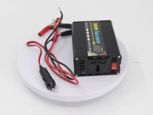 solar power inverter pure sine wave converter dc12v / 24v to ac220v