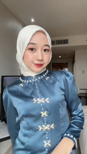 Alana One Set Baju Kurung Melayu Rok Songket Modern Wisuda Atasan Kondangan Wanita Setelan Kebaya Satin Payet Pesta Lamaran