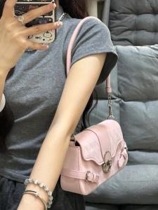 2024 New Arrival Maillard Retro French Stick Underarm Bag Lock Flap Bag Commuters All-Matching One-Shoulder Crossboby Bag Female