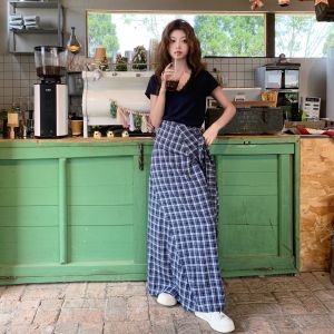 YINLUOYA | ชุดกระโปรงสั้นลายสก็อตสไตล์เกาหลีพร้อมเข็มขัดผูกไม่สมมาตร ชุดสองชิ้น แขนสั้น เอวสูง ช่วงฤดูร้อน คอลเลกชันฤดูใบไม้ผลิ 2025