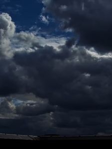 เสื้อกันฝน เสื้อกันฝน EVA เสื้อกันฝน เสื้อกันฝนแฟชั่น เสื้อกันฝน เสื้อกันฝนแบบพกพาสำหรับผู้ใหญ่ พกพาสะดวก แขนหลวม แขนเสื้อสวมหัว พกพาสะดวก กันน้ำ ไม่กินพื้นที่