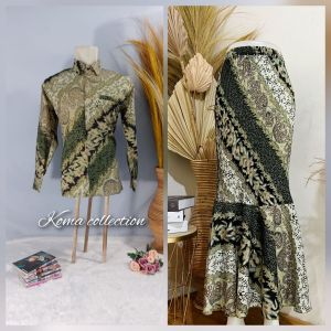 Couple Kemeja Batik Pria Kerasakti Silver Dan Rok Duyung Plisket S - Jumbo Couple Kebaya Couple Viral