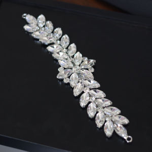 Short Glass Water Diamond Waist Seal Wedding Dress Decoration DIY Accessories Collar Diamond Artificial Crystal Fashion Jewelry