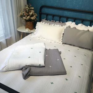 INS Style South Korea Washed Cotton Three-Piece Bed Cover Set Tatami Thickened Thermal Quilted Quilted Bed Sheets Lace Single Piece