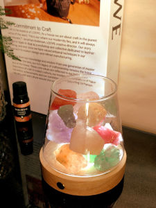 Long-Lasting Room Diffuser Stone Essential Oil Night Light Natural Raw Stone Gift for Girls Home Fragrance Deodorant Jasmine