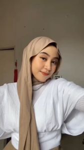 Pasmina Kaos Jersey Premium/Pashmina Kaos Premium/Hijab Pasmina Kaos Jersey Premium