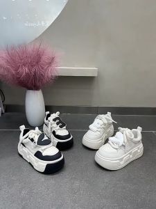 Sepatu Sneakers Wanita Korea Kekinian Olahraga Simple Kasual Premium SSK 331
