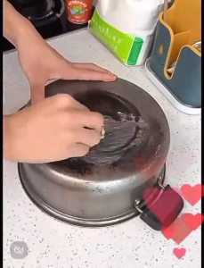 Coconut Oil Strong Decontamination Cream Removes Rust or Stains Tiles Cleaner Stain Remover Pot Cleaning Stain Remover Multi-Functional Degrease Polish Cream Kitchen Cleaner Not Harm Your Hands Strong Cleaning Cream for Tile Floors and Bathrooms