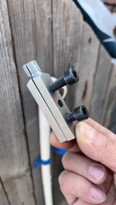 เครื่องมือถอนสกรูท่อน้ำหักคาต่อ - ชุดแก้สกรูหัก ลืน สนิม แก้ท่อแตกใน 3 วินาที 4 หุน 6 หุน ใช้ได้ ถอนสกรูหักเครื่องมือช่างประปา ซ่อมท่อน้ำรัว