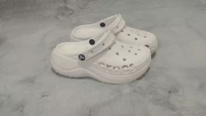 DÉP SỤC ĐẾ XUỒNG NHỰA ĐI MƯA CROCS BAYA CLOG ĐẾ CAO 5CM CHO NỮ MÀU TRẮNG tặng kèm 10 charm ngẫu nhiên Dép Nhựa Tròn Cho Nữ Kích Thước Eu Dép Thời Trang Chống Nước Cho Mùa Mưa - Lazada