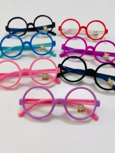 Kính Bé Dáng Tròn Xinh Xắn Loại Tốt Gọng Dẻo 11021