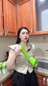 Túi rác hương ngải cứu có quai xách TIỆN LỢI