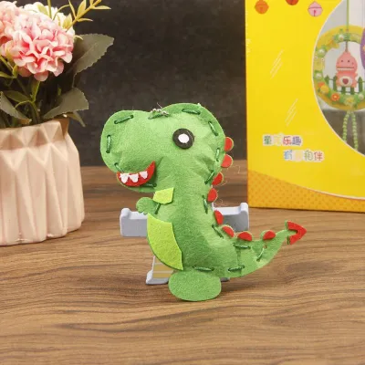 Kids Art Carft DIY Non Woven keychain craft Children Kindergarten Craft Key Chain Kids Sewing Kit Craft Budak Party Bag
