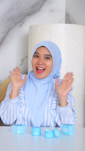 SR12 PACKAGE DNA SALMON SR12 Mencerahkan Kulit / Melembabkan Kulit / Menyamarkan Bintik Hitam Pada Wajah / Menjaga Skin Barrier / Mengangkat kotoran Menempel di Kulit