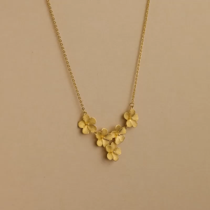 Chow Sang Sang 周生生 999.9 24K Pure Gold Chinese Wedding Collection Flower Necklace for Women 47cm 95303N Price-by-Weight 7.11g Gold