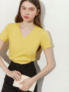 D-PLAY | Yellow Cotton T-Shirt Fashion Summer Loose V-Neck