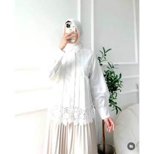Jemma Basic Blouse Kemeja Wanita Renda Atasan Wanita
