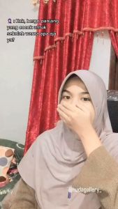 HIJAB/JILBAB/KERUDUNG BERGO INSTAN OVAL POLOS M/HIJAB BERGO JERSEY KEKINIAN/HIJAB SPORT