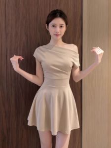 CHANGTONG | Đầm Ôm Body Trễ Vai Độc Đáo