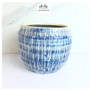 The Leaferie Hira plant pots (2 sizes) Ceramic flowerpot . flowerpots flower pot planter . planters