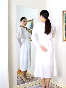 SG [READY STOCK] Acrylic soft mirror self-adhesive mesh red makeup mirror dormitory wall mounted dressing mirror full body mirror household bathroom mirror