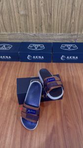 SANDAL SENDAL PRIA SELOP SLOP COWOK LAKI LAKI KARET SENDAL PRIA KOREAN KOREA STYLE SENDAL KEREN PRIA BUAT GAYA SENDAL PRIA DEWASA DISTRO SENDAL KEREN 2023 SENDAL PRIA DEWASA SENDAL AKNA SLOP COKLAT JAVASTORE