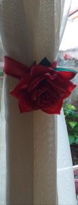 new premium satin rose flower curtain tie (pantali Ng kurtina)