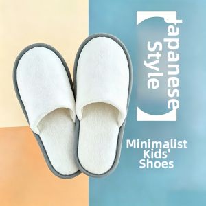 Cute Disposable Childrens Slippers