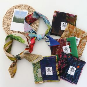 Khăn Vuông Nhỏ Phong Cách Sơn Dầu Pháp Cho Nữ 100% Cotton Mùa Xuân Hè Mới Khăn Quàng Cổ Đa Năng Trang Trí Tóc Phong Cách Cổ Điển