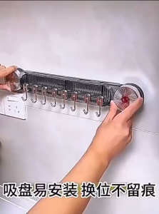 Giá Treo Dao Kéo Đa Năng Dính Tường Hít Chân Không Kèm 8 Móc Treo Tiện Dụng Cho Nhà Bếp