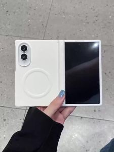 Ốp Lưng Da PU Màu Kẹo Sạc Không Dây Từ Tính Cho Samsung Galaxy Z Fold8 Kèm Miếng Dán Bảo Vệ Màn Hình Tương Thích Với Z Fold8