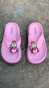 {\n    \"article\": \" Sandal anak perempuan jepit viral terbaru jelly empuk nyaman di pakai sandal cewek trendi import