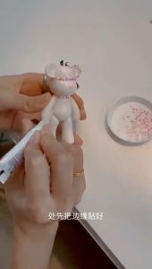 ชุด DIY พวงกุญแจหมีคริสตัล ของเล่นแฮนด์เมด ประดับคริสตัล พร้อมส่งในไทย - 1 ชุด