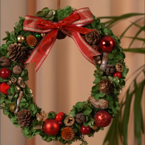 【Local Seller】Classic Preserved Christmas Wreath 24cm Christmas Decor & Door Preserved Flower Wreath
