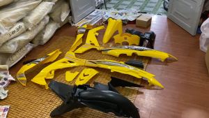 Bộ vỏ nhựa xe máy Sirius hàng Việt Nam loại 1 màu Vàng