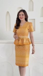 Kety Smile ชุดเดรสผ้าทอลาย คอวี แต่งเอวระบาย ทรงสอบ อัดกาวทั้งชุด (S-2XL) N545