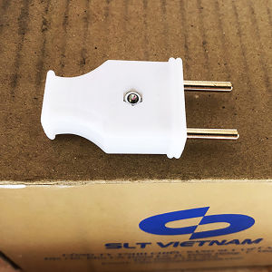 Phích cắm phi 4 (10A - 250v) chất liệu nhựa chống cháy an toàn tuyệt đối - Hàng công ty SLT Việt Nam